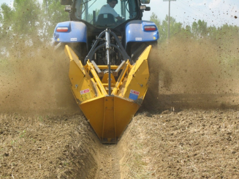 Zoek hier uw Dondi greppelfreesmes